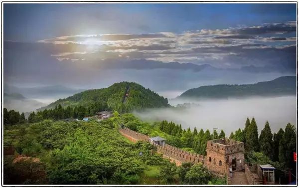 森林防火監(jiān)控衛(wèi)士國慶期間你干了些什么？讓林木蔥蘢 風(fēng)景美如畫