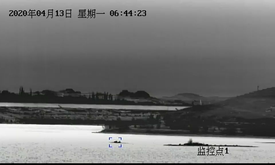華瑞通為某水庫(kù)設(shè)計(jì)24小時(shí)監(jiān)控方案--多光譜重載云臺(tái)攝像機(jī)