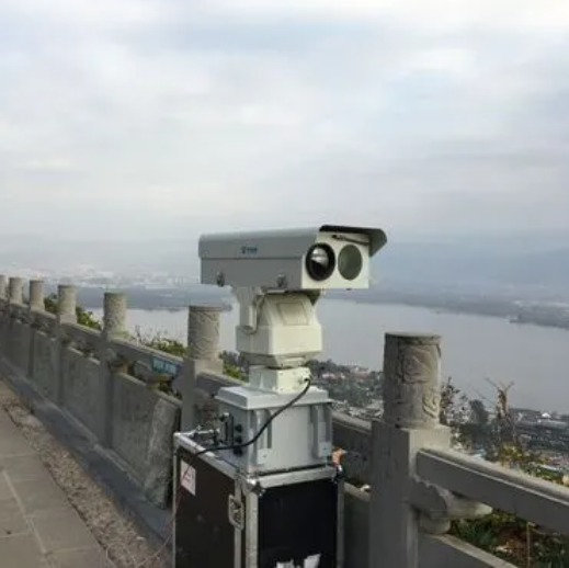 漁政沿岸視頻監(jiān)控方案，3公里激光夜視重載云臺攝像機
